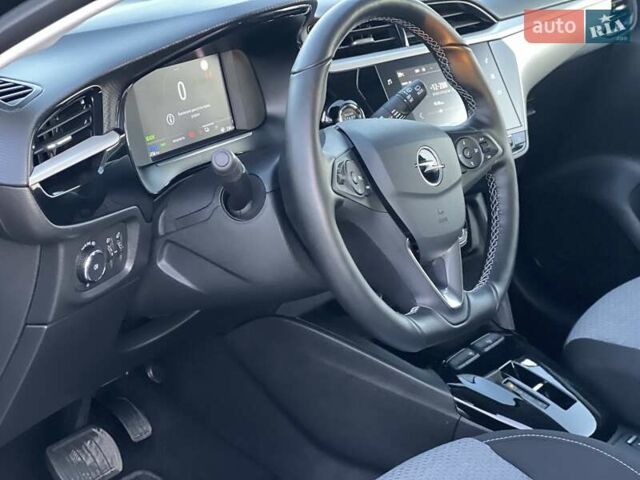 Черный Опель Corsa-e, объемом двигателя 0 л и пробегом 6 тыс. км за 15350 $, фото 21 на Automoto.ua