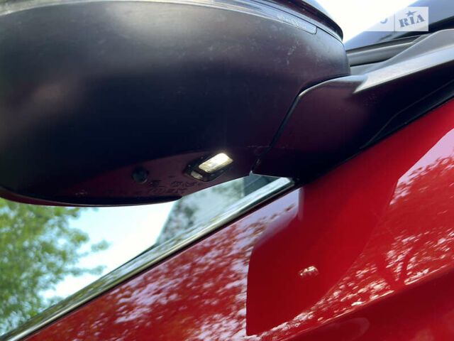 Красный Опель Corsa-e, объемом двигателя 0 л и пробегом 32 тыс. км за 14900 $, фото 17 на Automoto.ua
