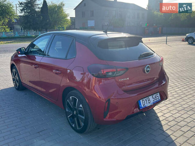Красный Опель Corsa-e, объемом двигателя 0 л и пробегом 76 тыс. км за 14500 $, фото 6 на Automoto.ua