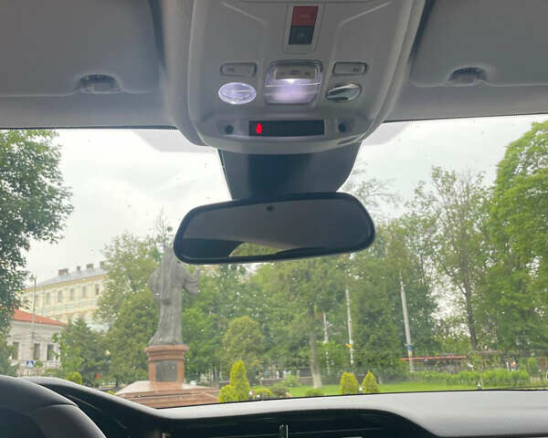 Красный Опель Corsa-e, объемом двигателя 0 л и пробегом 15 тыс. км за 14500 $, фото 28 на Automoto.ua