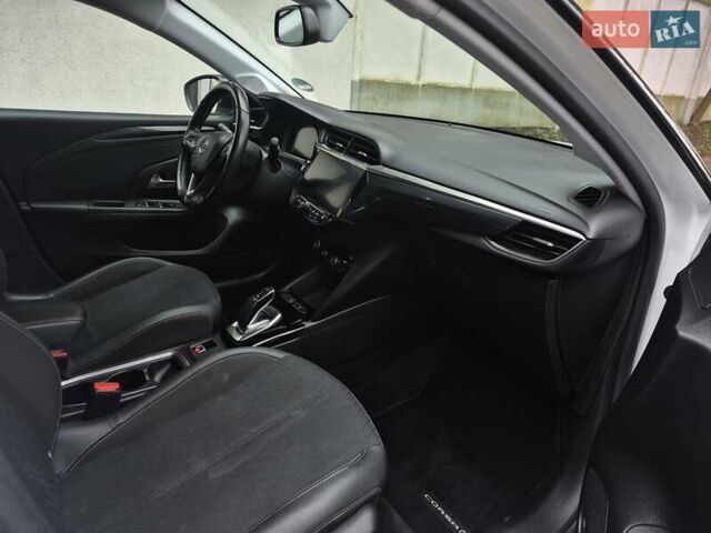 Опель Corsa-e, объемом двигателя 0 л и пробегом 122 тыс. км за 14713 $, фото 24 на Automoto.ua