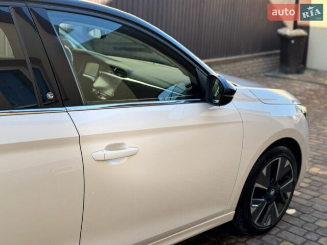 Опель Corsa-e, объемом двигателя 0 л и пробегом 118 тыс. км за 12300 $, фото 11 на Automoto.ua