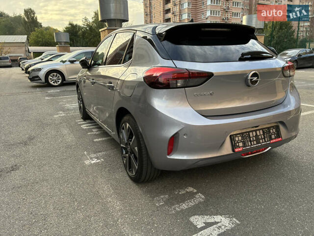 Сірий Опель Corsa-e, об'ємом двигуна 0 л та пробігом 40 тис. км за 14900 $, фото 32 на Automoto.ua