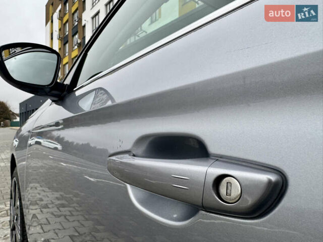 Серый Опель Corsa-e, объемом двигателя 0 л и пробегом 41 тыс. км за 14000 $, фото 15 на Automoto.ua