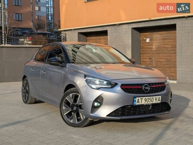 Серый Опель Corsa-e, объемом двигателя 0 л и пробегом 33 тыс. км за 12800 $, фото 1 на Automoto.ua