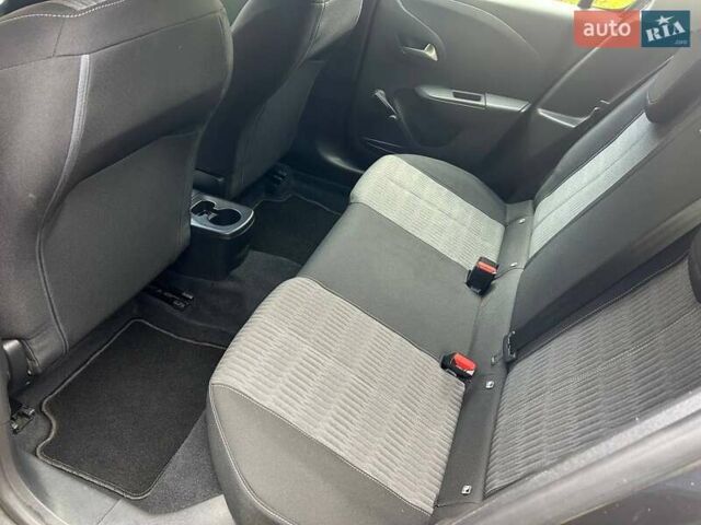 Серый Опель Corsa-e, объемом двигателя 0 л и пробегом 97 тыс. км за 12500 $, фото 20 на Automoto.ua