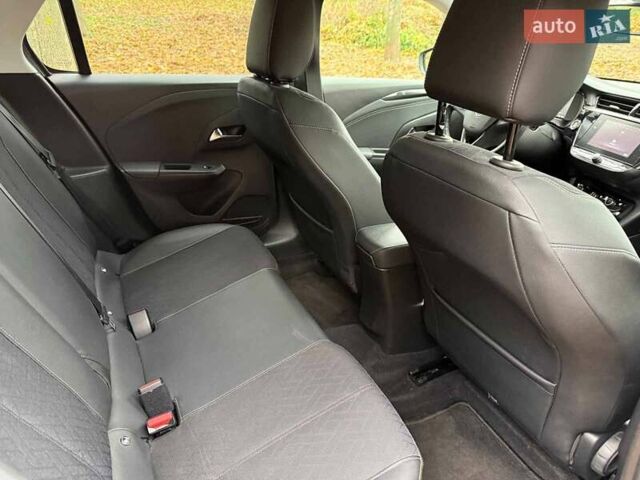 Серый Опель Corsa-e, объемом двигателя 0 л и пробегом 87 тыс. км за 14590 $, фото 21 на Automoto.ua