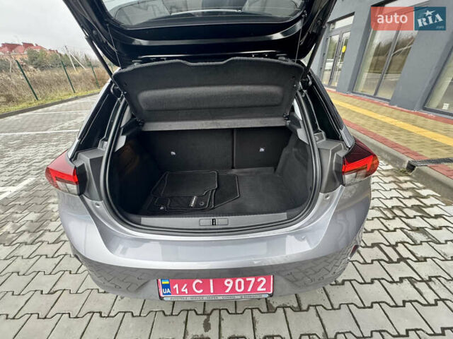 Серый Опель Corsa-e, объемом двигателя 0 л и пробегом 41 тыс. км за 14000 $, фото 23 на Automoto.ua