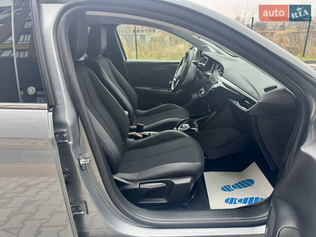 Серый Опель Corsa-e, объемом двигателя 0 л и пробегом 41 тыс. км за 14000 $, фото 26 на Automoto.ua