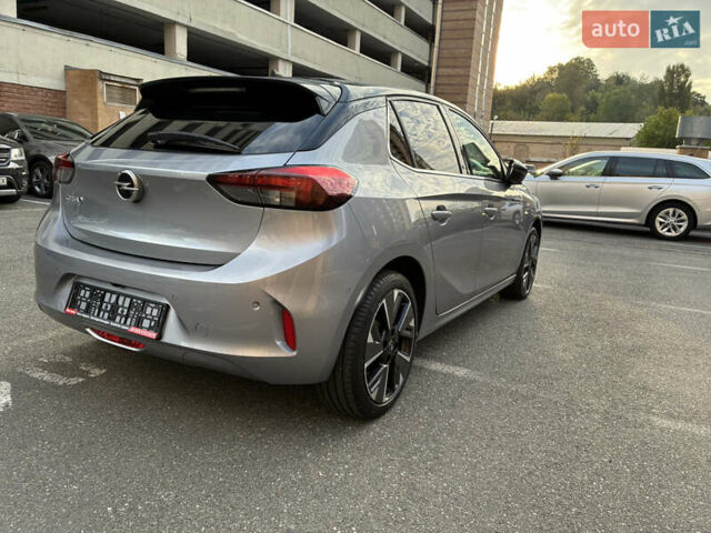 Сірий Опель Corsa-e, об'ємом двигуна 0 л та пробігом 40 тис. км за 14900 $, фото 31 на Automoto.ua