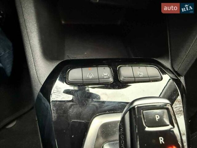 Серый Опель Corsa-e, объемом двигателя 0 л и пробегом 87 тыс. км за 14590 $, фото 14 на Automoto.ua