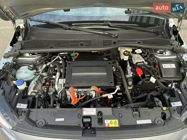 Сірий Опель Corsa-e, об'ємом двигуна 0 л та пробігом 40 тис. км за 14900 $, фото 73 на Automoto.ua