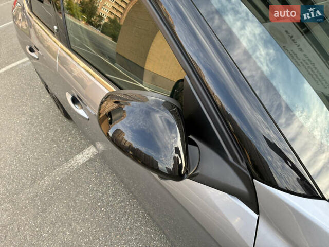 Сірий Опель Corsa-e, об'ємом двигуна 0 л та пробігом 40 тис. км за 14900 $, фото 29 на Automoto.ua