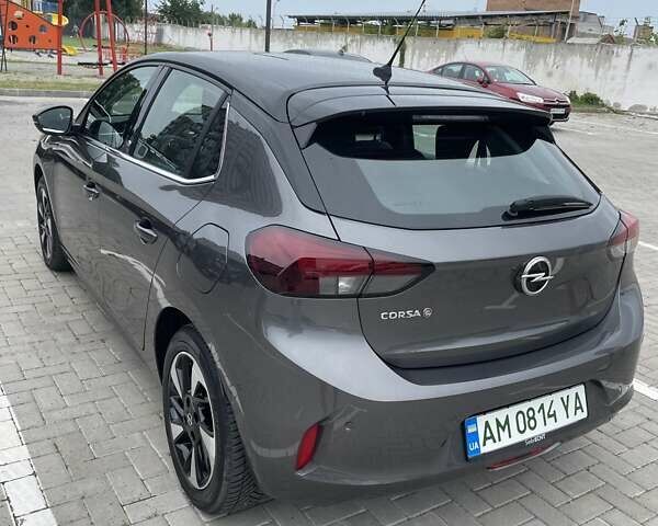Сірий Опель Corsa-e, об'ємом двигуна 0 л та пробігом 13 тис. км за 14900 $, фото 9 на Automoto.ua