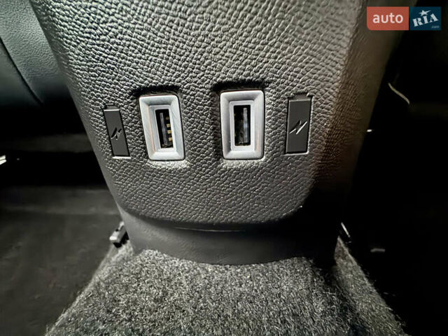 Серый Опель Corsa-e, объемом двигателя 0 л и пробегом 41 тыс. км за 14000 $, фото 39 на Automoto.ua