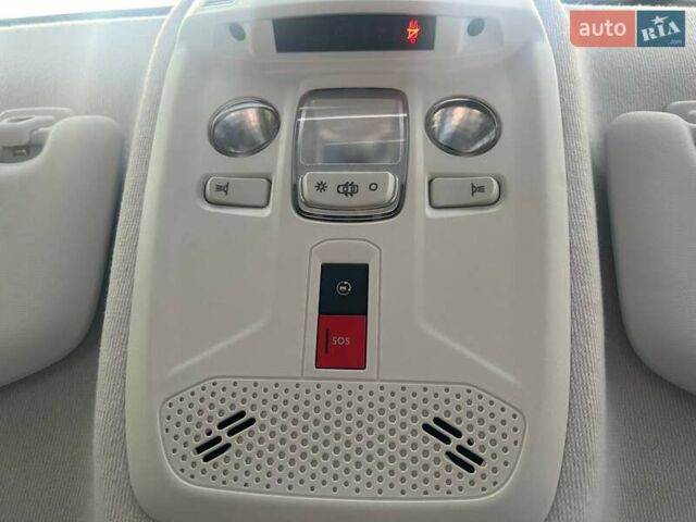 Серый Опель Corsa-e, объемом двигателя 0 л и пробегом 97 тыс. км за 12999 $, фото 13 на Automoto.ua