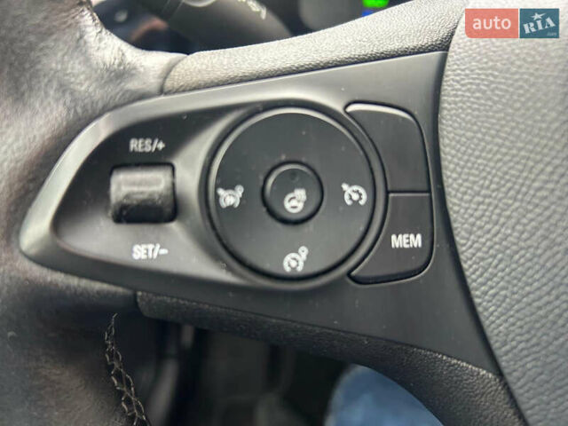 Серый Опель Corsa-e, объемом двигателя 0 л и пробегом 97 тыс. км за 12500 $, фото 14 на Automoto.ua