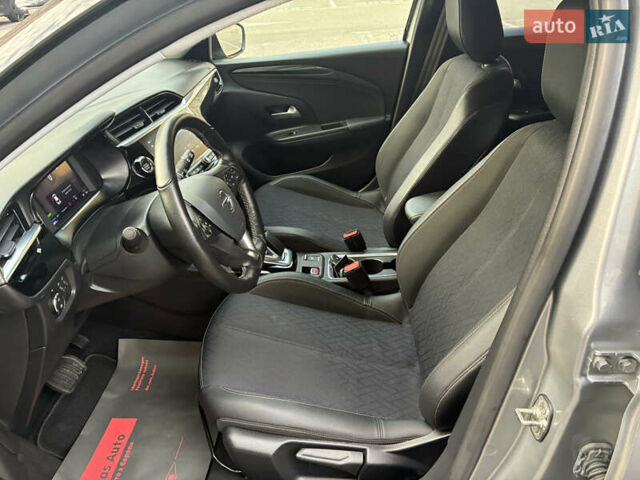 Сірий Опель Corsa-e, об'ємом двигуна 0 л та пробігом 40 тис. км за 14900 $, фото 58 на Automoto.ua
