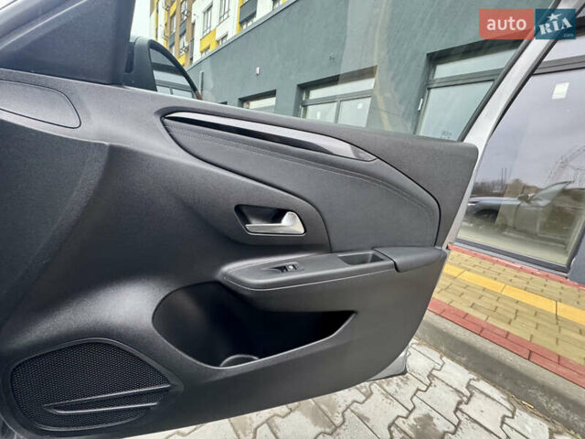 Серый Опель Corsa-e, объемом двигателя 0 л и пробегом 41 тыс. км за 14000 $, фото 24 на Automoto.ua