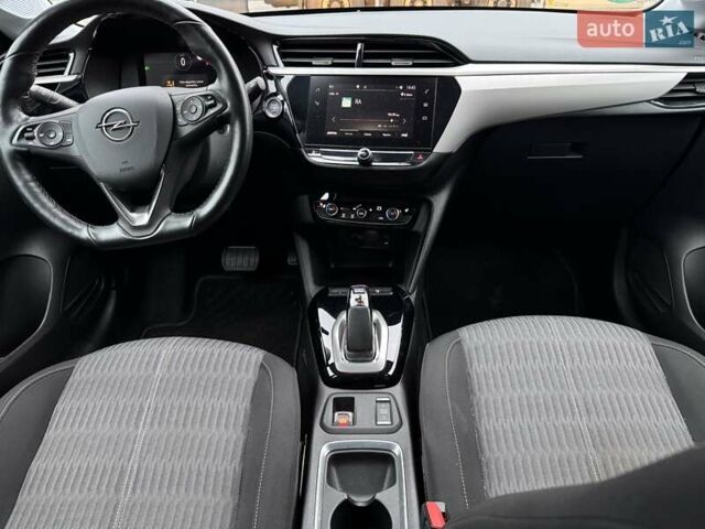 Серый Опель Corsa-e, объемом двигателя 0 л и пробегом 97 тыс. км за 12100 $, фото 17 на Automoto.ua