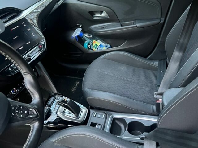 Сірий Опель Corsa-e, об'ємом двигуна 0 л та пробігом 118 тис. км за 13500 $, фото 100 на Automoto.ua