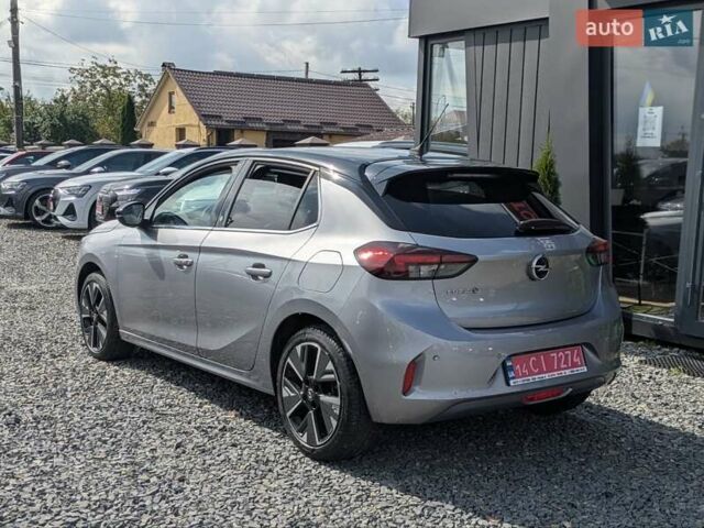 Серый Опель Corsa-e, объемом двигателя 0 л и пробегом 65 тыс. км за 14800 $, фото 7 на Automoto.ua