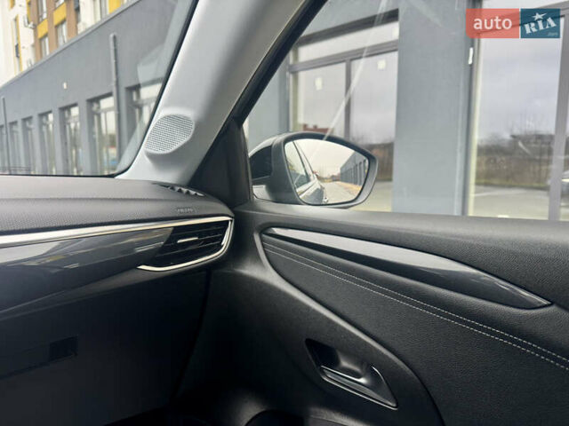 Серый Опель Corsa-e, объемом двигателя 0 л и пробегом 41 тыс. км за 14000 $, фото 58 на Automoto.ua