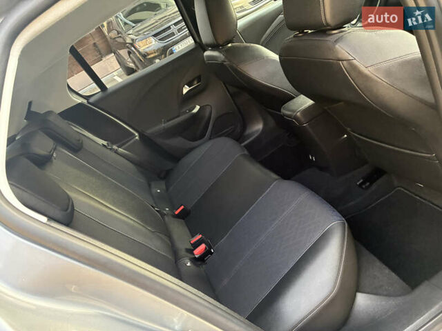 Сірий Опель Corsa-e, об'ємом двигуна 0 л та пробігом 40 тис. км за 14900 $, фото 42 на Automoto.ua