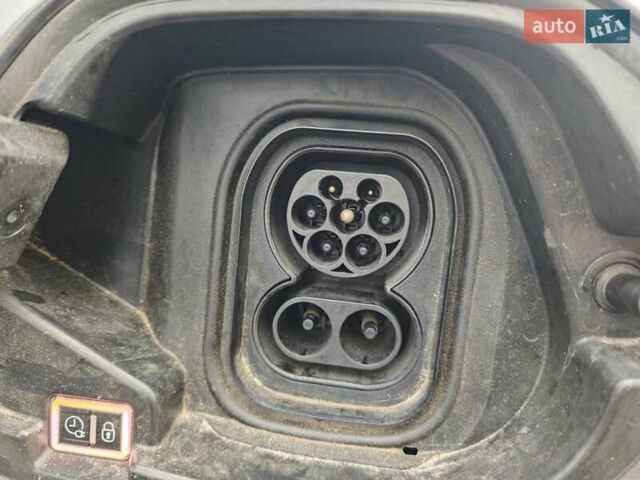 Серый Опель Corsa-e, объемом двигателя 0 л и пробегом 46 тыс. км за 13300 $, фото 19 на Automoto.ua