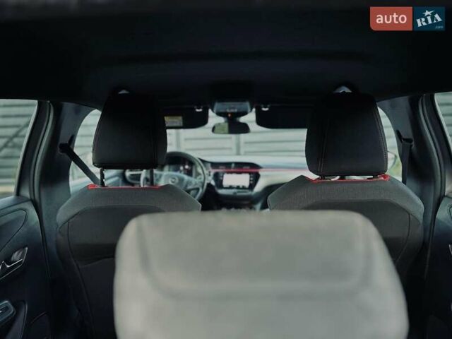 Сірий Опель Corsa-e, об'ємом двигуна 0 л та пробігом 22 тис. км за 11300 $, фото 27 на Automoto.ua