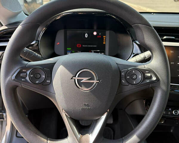 Серый Опель Corsa-e, объемом двигателя 0 л и пробегом 49 тыс. км за 10699 $, фото 19 на Automoto.ua