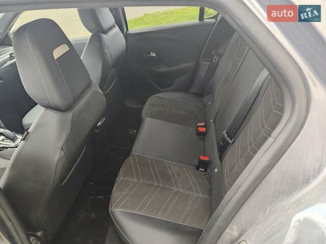 Серый Опель Corsa-e, объемом двигателя 0 л и пробегом 46 тыс. км за 13300 $, фото 1 на Automoto.ua