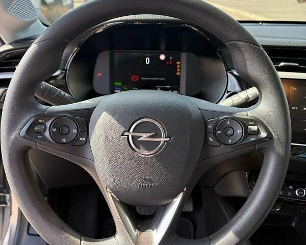 Серый Опель Corsa-e, объемом двигателя 0 л и пробегом 49 тыс. км за 10699 $, фото 19 на Automoto.ua
