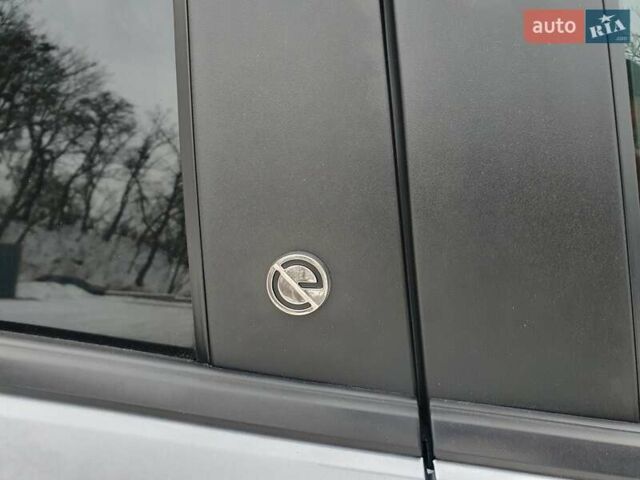 Серый Опель Corsa-e, объемом двигателя 0 л и пробегом 53 тыс. км за 12599 $, фото 18 на Automoto.ua