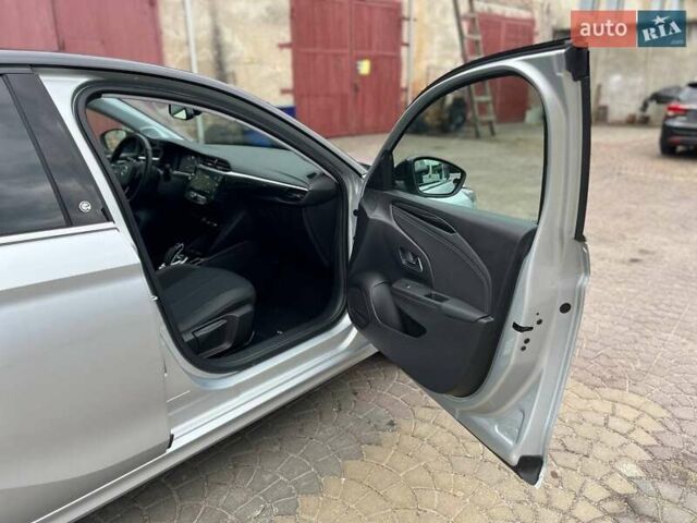 Сірий Опель Corsa-e, об'ємом двигуна 0 л та пробігом 5 тис. км за 16000 $, фото 15 на Automoto.ua