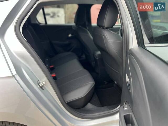 Сірий Опель Corsa-e, об'ємом двигуна 0 л та пробігом 5 тис. км за 16000 $, фото 10 на Automoto.ua