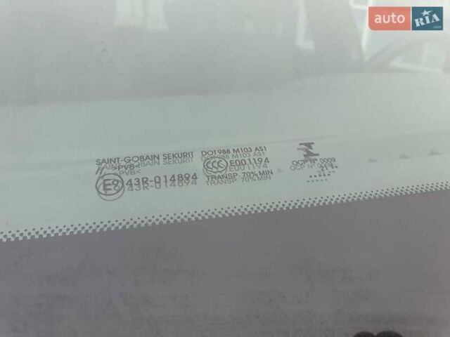 Серый Опель Corsa-e, объемом двигателя 0 л и пробегом 53 тыс. км за 12599 $, фото 17 на Automoto.ua