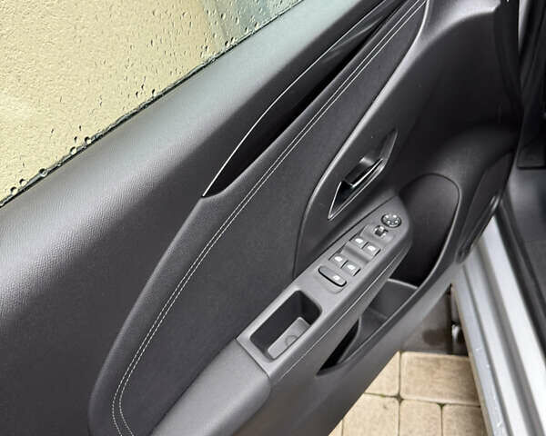 Сірий Опель Corsa-e, об'ємом двигуна 0 л та пробігом 12 тис. км за 15900 $, фото 11 на Automoto.ua