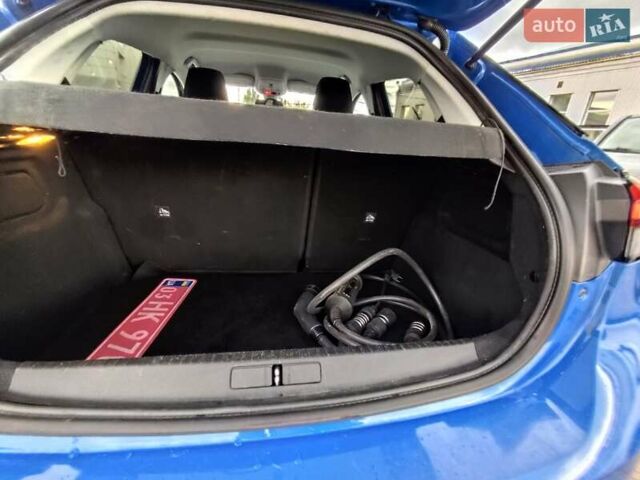 Синий Опель Corsa-e, объемом двигателя 0 л и пробегом 79 тыс. км за 14555 $, фото 28 на Automoto.ua