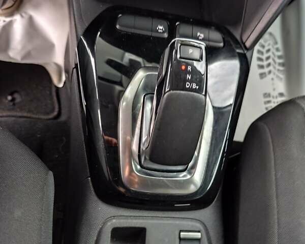 Синий Опель Corsa-e, объемом двигателя 0 л и пробегом 79 тыс. км за 14555 $, фото 41 на Automoto.ua