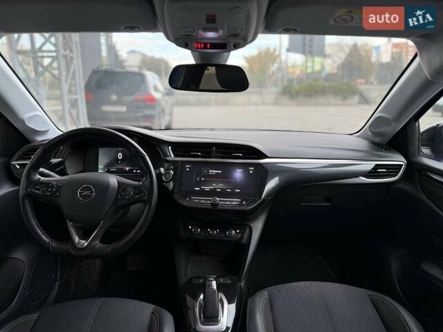 Синий Опель Corsa-e, объемом двигателя 0 л и пробегом 98 тыс. км за 12500 $, фото 4 на Automoto.ua