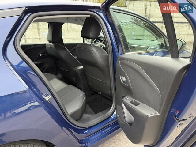 Синий Опель Corsa-e, объемом двигателя 0 л и пробегом 116 тыс. км за 12999 $, фото 28 на Automoto.ua