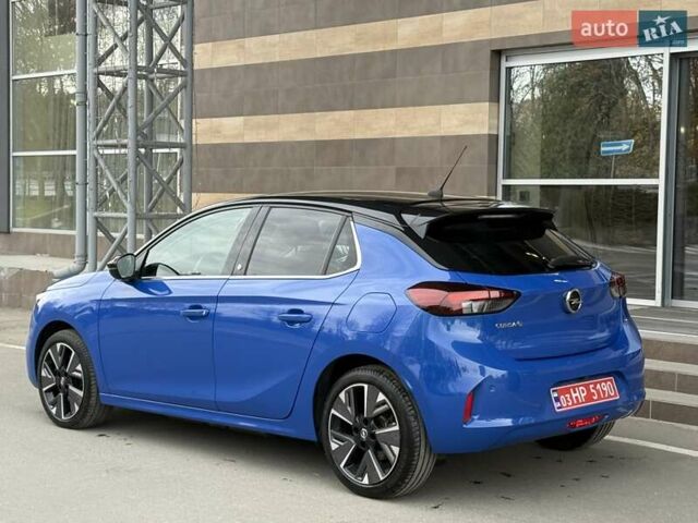 Синий Опель Corsa-e, объемом двигателя 0 л и пробегом 98 тыс. км за 12500 $, фото 11 на Automoto.ua