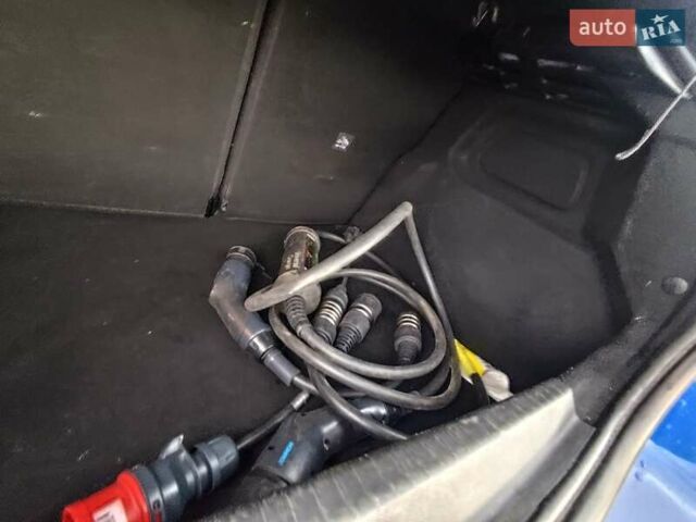 Синий Опель Corsa-e, объемом двигателя 0 л и пробегом 79 тыс. км за 14555 $, фото 32 на Automoto.ua