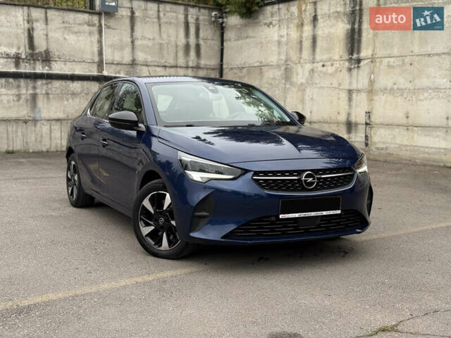 Синий Опель Corsa-e, объемом двигателя 0 л и пробегом 116 тыс. км за 12999 $, фото 1 на Automoto.ua