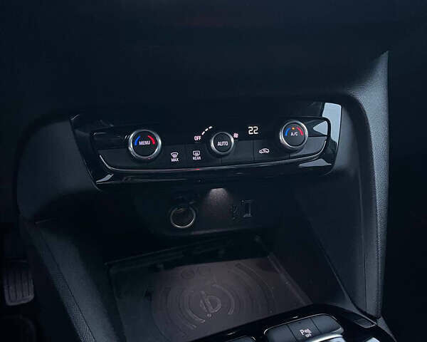 Синий Опель Corsa-e, объемом двигателя 0 л и пробегом 66 тыс. км за 15500 $, фото 17 на Automoto.ua