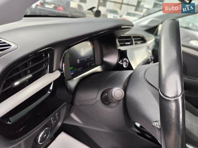Синий Опель Corsa-e, объемом двигателя 0 л и пробегом 79 тыс. км за 14555 $, фото 49 на Automoto.ua