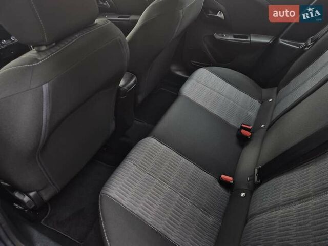 Синий Опель Corsa-e, объемом двигателя 0 л и пробегом 60 тыс. км за 14512 $, фото 35 на Automoto.ua