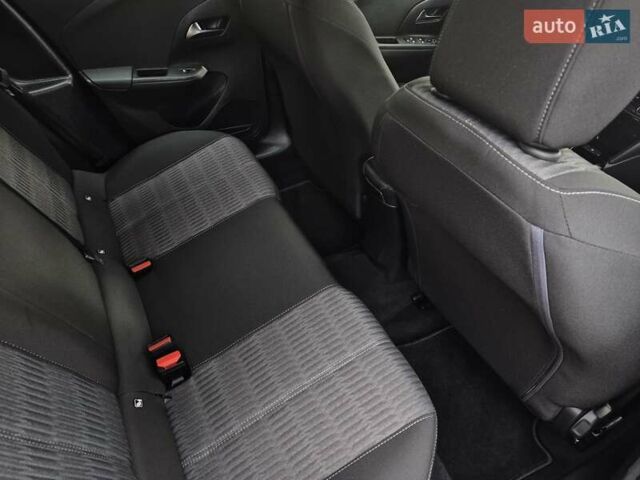 Синий Опель Corsa-e, объемом двигателя 0 л и пробегом 60 тыс. км за 14512 $, фото 33 на Automoto.ua