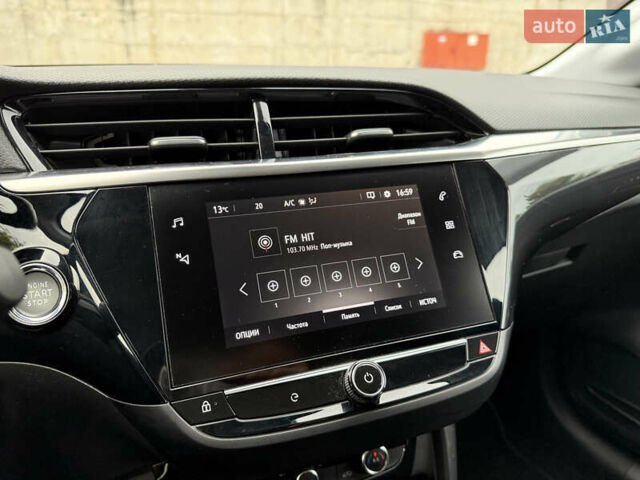 Синий Опель Corsa-e, объемом двигателя 0 л и пробегом 109 тыс. км за 12999 $, фото 48 на Automoto.ua